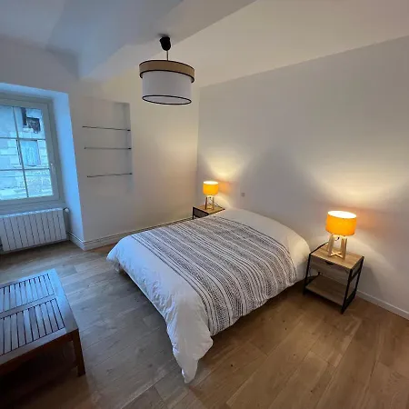 Maison De Caractere Dans La Bastide Foyenne Villa